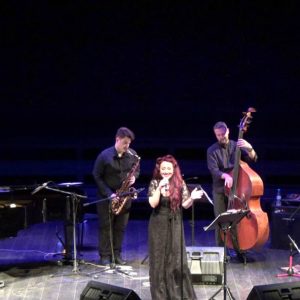 All About Voice Μαθήματα φωνητικής, ορθοφωνίας, τραγουδιού Αθήνα και online All About Voice Μαθήματα φωνητικής, ορθοφωνίας, τραγουδιού Αθήνα και online