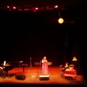 All About Voice Μαθήματα φωνητικής, ορθοφωνίας, τραγουδιού Αθήνα και online All About Voice Μαθήματα φωνητικής, ορθοφωνίας, τραγουδιού Αθήνα και online