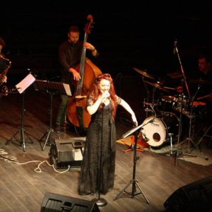 All About Voice Μαθήματα φωνητικής, ορθοφωνίας, τραγουδιού Αθήνα και online All About Voice Μαθήματα φωνητικής, ορθοφωνίας, τραγουδιού Αθήνα και online